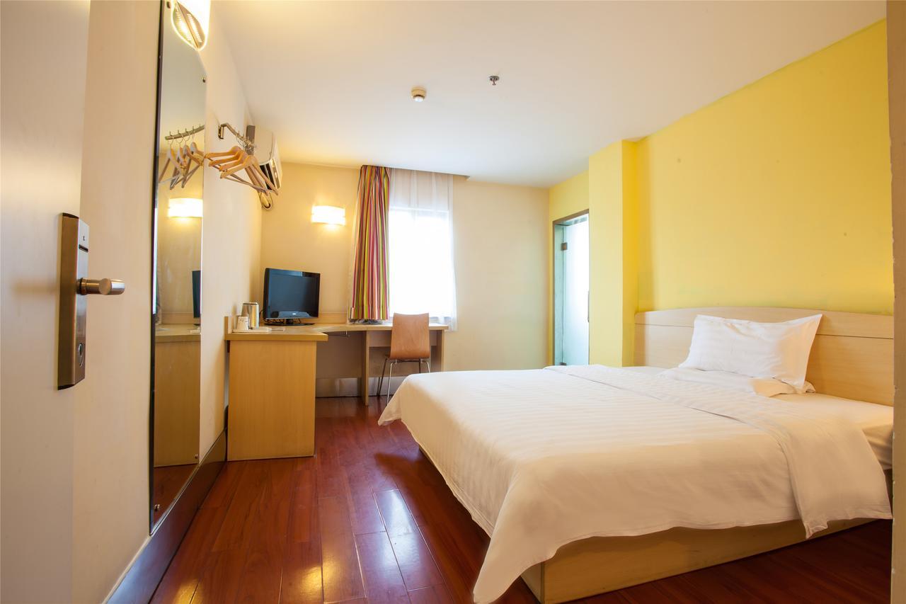 7Days Inn Beijing Yanqing Walmart Bagian luar foto