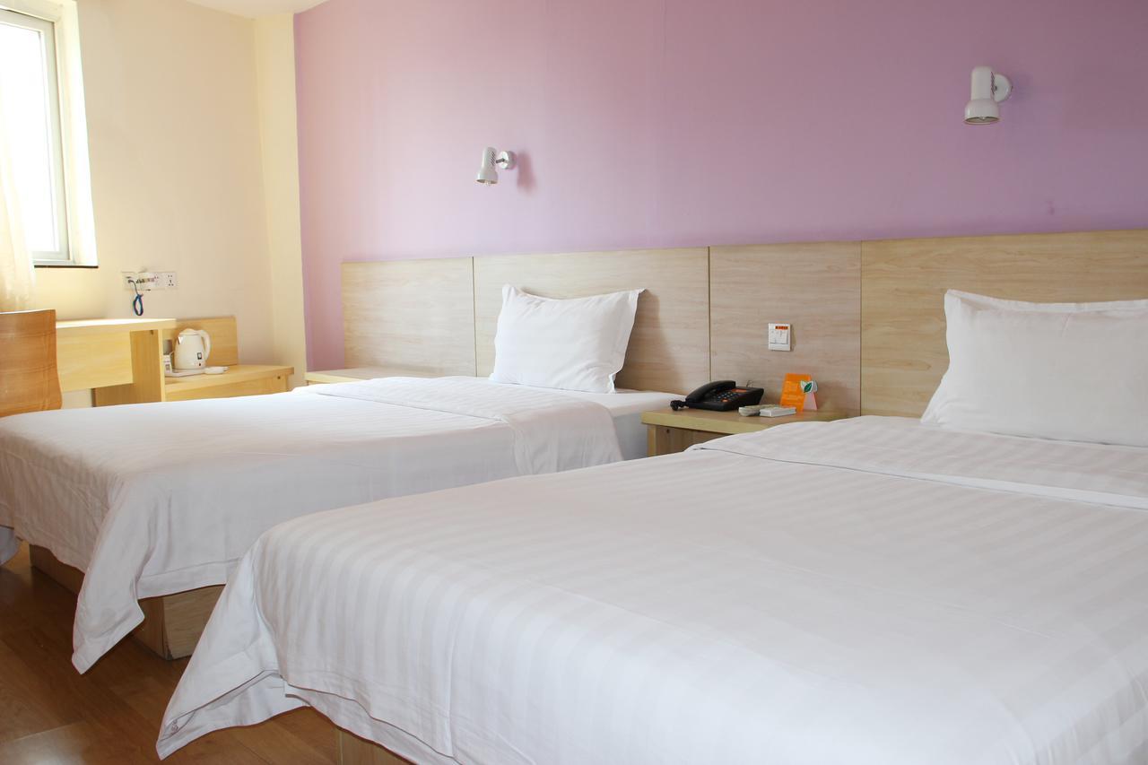7Days Inn Beijing Yanqing Walmart Bagian luar foto