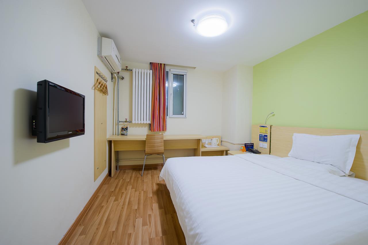 7Days Inn Beijing Yanqing Walmart Bagian luar foto