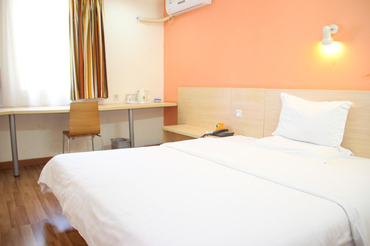 7Days Inn Beijing Yanqing Walmart Bagian luar foto